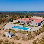 Corte Velada Guest House