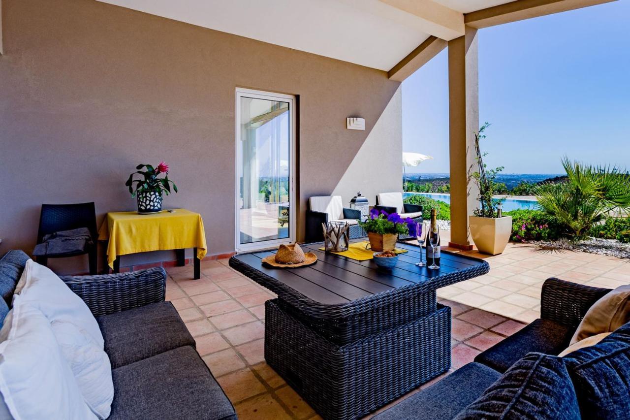 Corte Velada By Lovelystay *